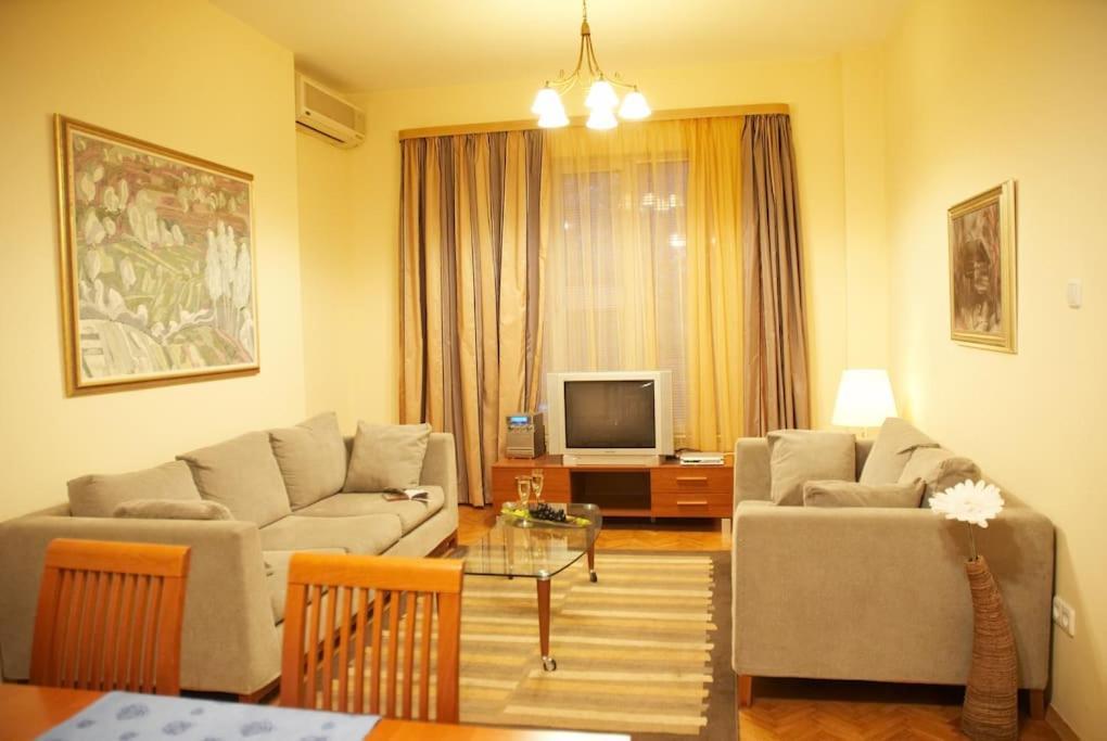 Alegra Apartment In Sofia Downtown Exterior foto